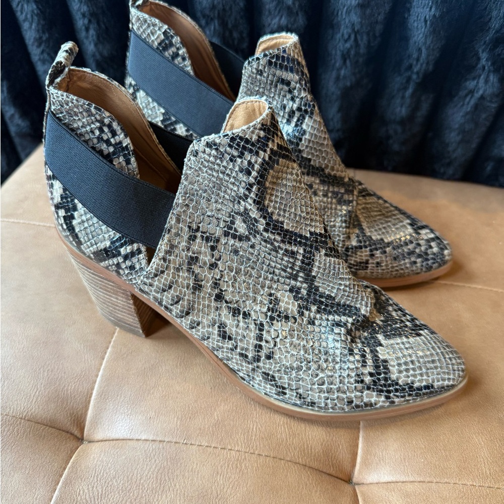 Women's Snake-Print Cutout Ankle Booties - Black/Beige